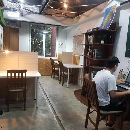 Hostel Of Rising Sun 昇行旅 يونغهة المظهر الخارجي الصورة