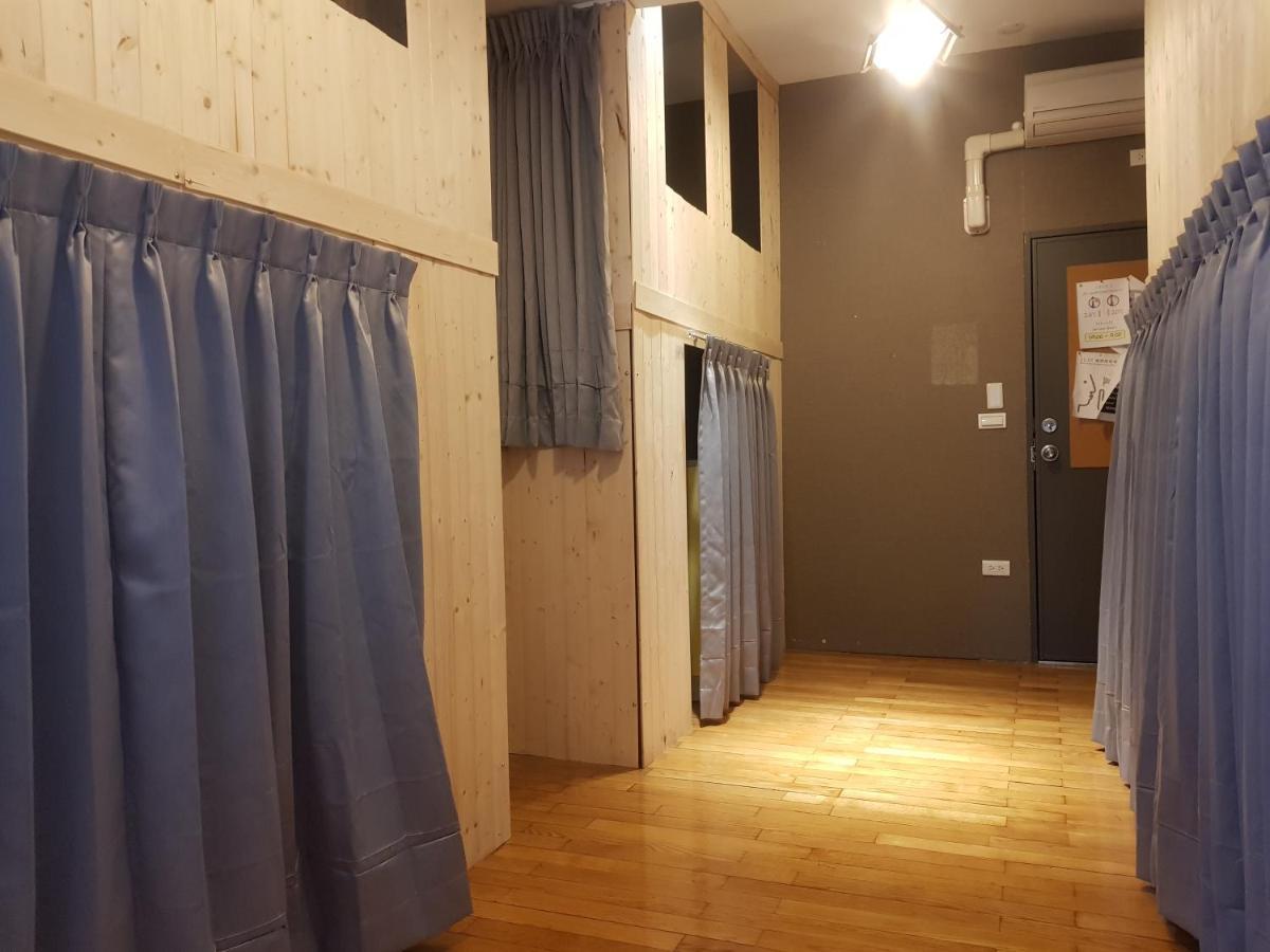 Hostel Of Rising Sun 昇行旅 يونغهة المظهر الخارجي الصورة