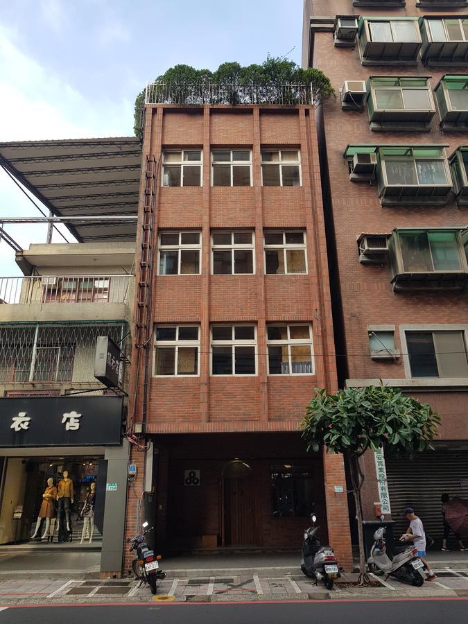 Hostel Of Rising Sun 昇行旅 يونغهة المظهر الخارجي الصورة